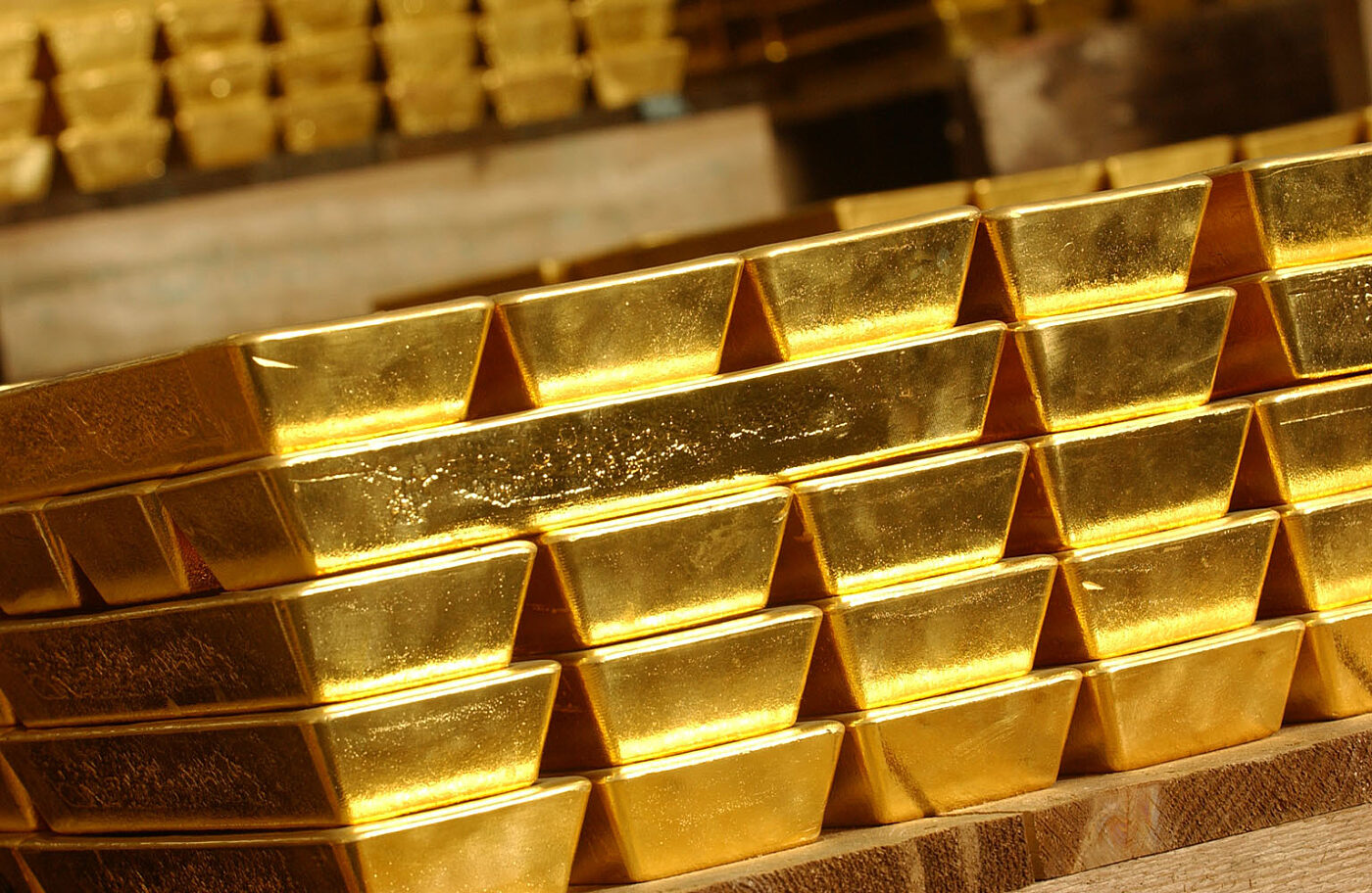 Buying Gold Bars Internationally: Import Rules