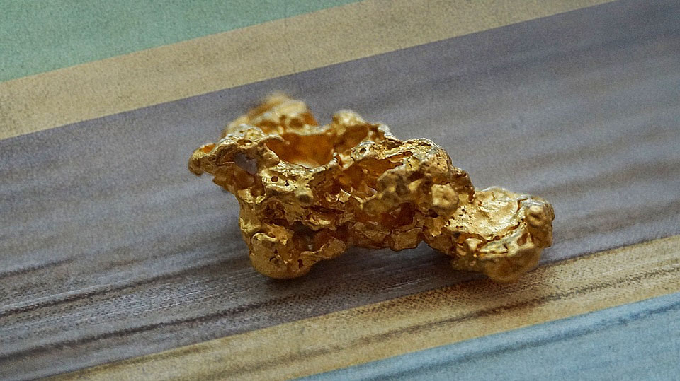 gold price per ounce in Tanzania