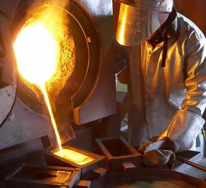 Can I sell my gold directly to a refinery